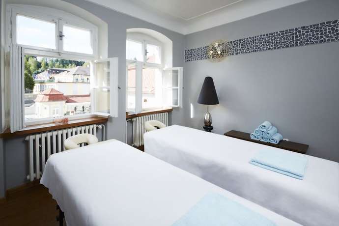 Imagen de la piscina del Hotel Spa Resort Libverda - Lesni Zatisi. Foto 20