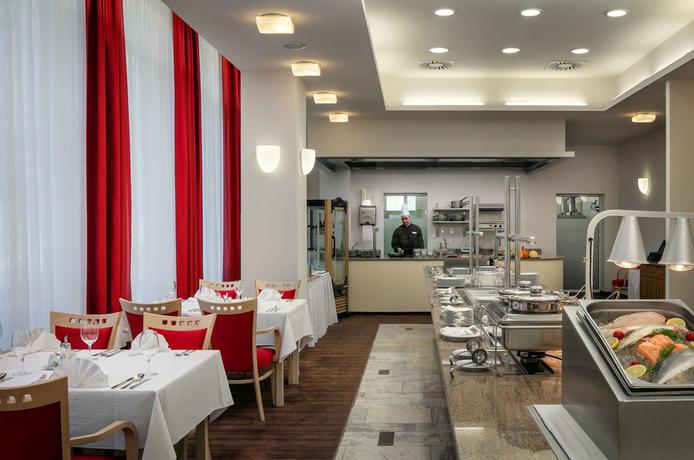 Imagen del bar/restaurante del Hotel Spa Resort Sanssouci. Foto 10