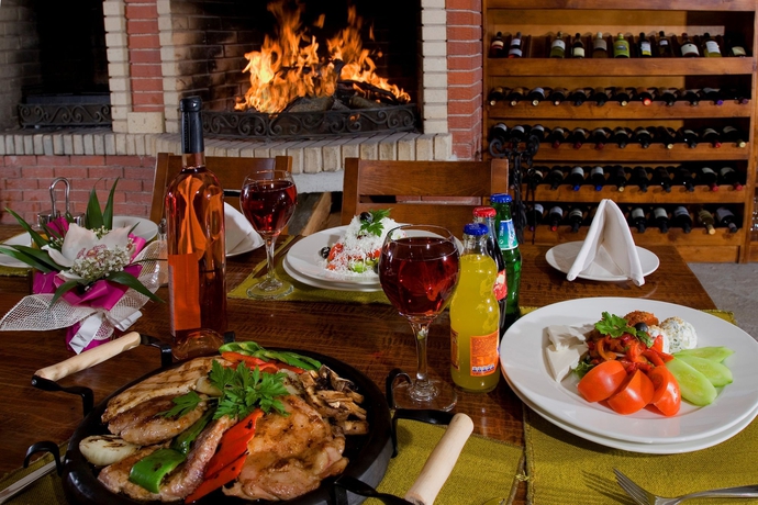 Imagen del bar/restaurante del Hotel Spa Resort St. Ivan Rilski. Foto 5