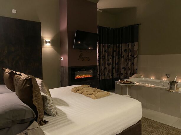 Imagen general del Hotel Spa Suites At Raven. Foto 15