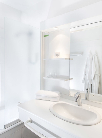 Imagen de la habitación del Hotel Spa Valdys &ndash; L&rsquo;escale Marine. Foto 7