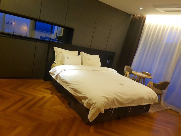 Imagen de la habitación del Hotel Spa View. Foto 9