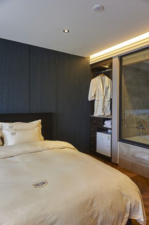 Imagen de la habitación del Hotel Spa View. Foto 12