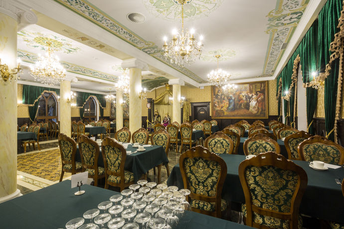 Imagen de los interiores del Hotel Spa Z&aacute;mek Lužec. Foto 9