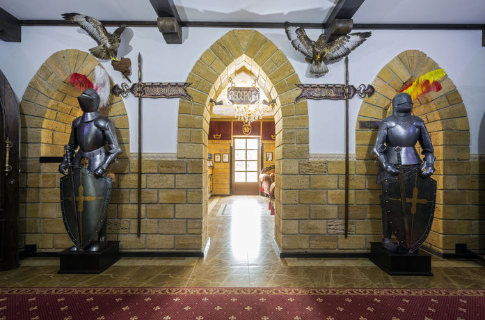 Imagen de los interiores del Hotel Spa Z&aacute;mek Lužec. Foto 11