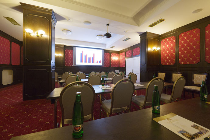 Imagen de los interiores del Hotel Spa Čajkovskij. Foto 13