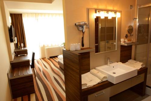 Imagen de la habitación del Hotel Spa & Wellness Paradiso Superior. Foto 8