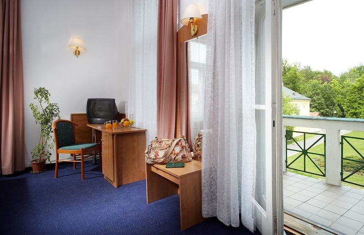 Imagen de la habitación del Hotel Spa and Kur Praha. Foto 10