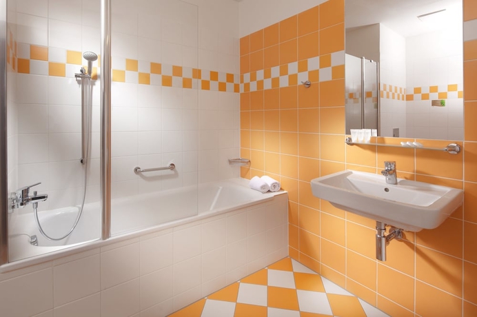 Imagen de la habitación del Hotel Spa and Kur Praha. Foto 13