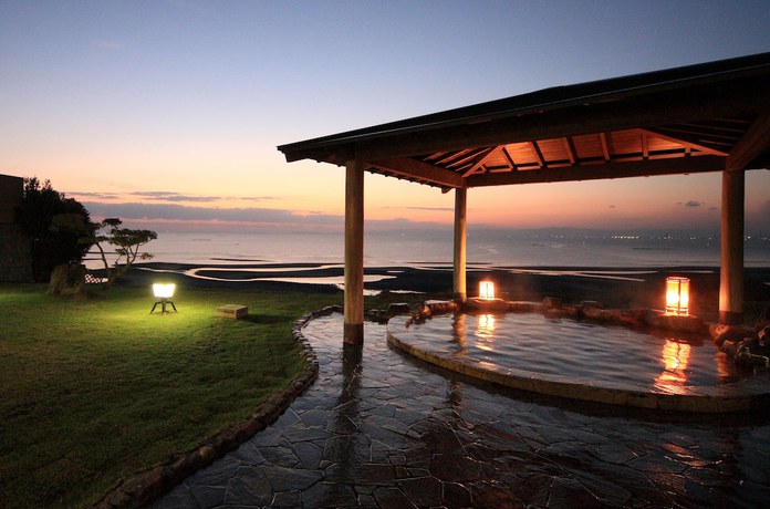 Imagen de la piscina del Hotel Spa and Resort HOTEL SOLAGE OITA・HIJI. Foto 19