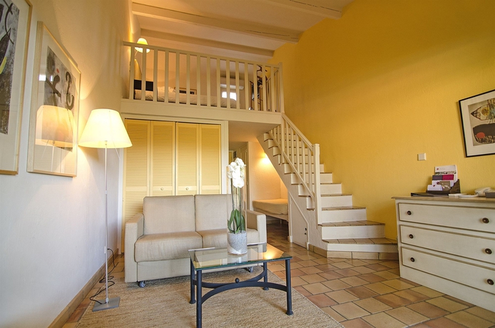 Imagen de la habitación del Hotel Spa and Restaurant Cantemerle. Foto 7