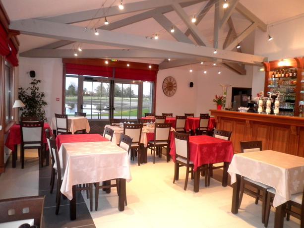 Imagen del bar/restaurante del Hotel Spa and Restaurant Les Saules. Foto 2