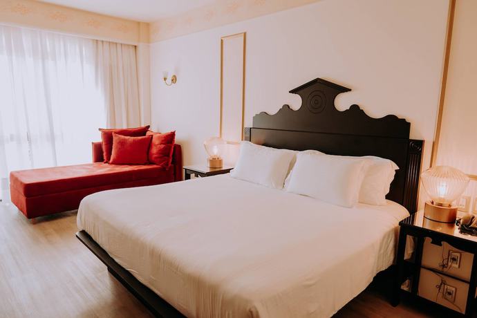 Imagen de la habitación del Hotel Spa do Vinho Hotel and Condom&iacute;nio Vitivin&iacute;cola. Foto 6