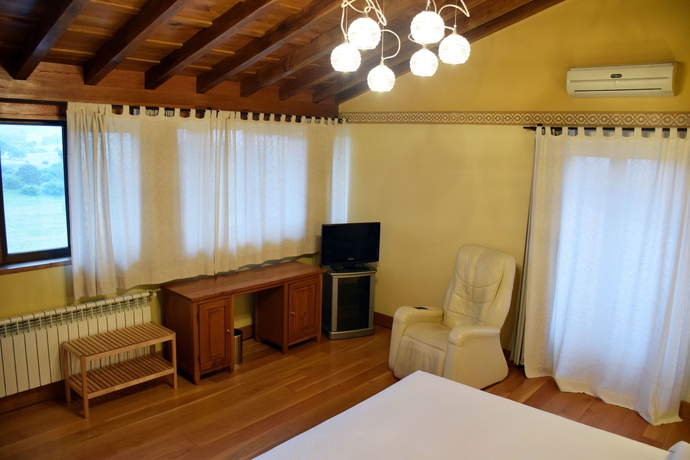 Imagen de la habitación del Hotel Spa don silvio. Foto 5