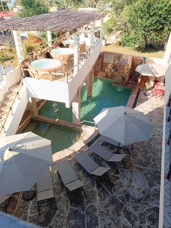 Imagen de la piscina del Hotel Spa el Gran Coral By Rotamundos. Foto 10