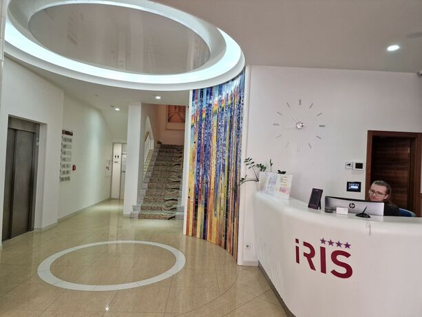 Imagen general del Hotel Spa hotel IRIS. Foto 1