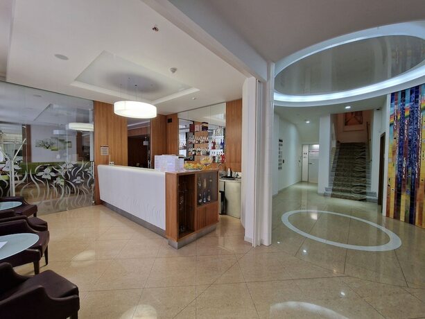 Imagen general del Hotel Spa hotel IRIS. Foto 13