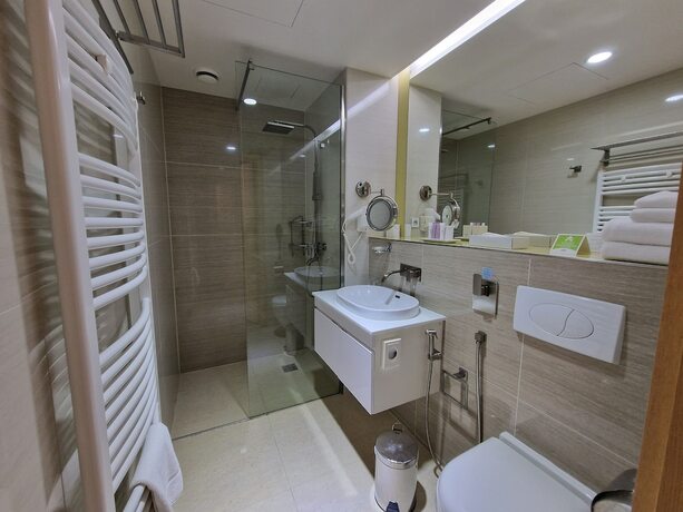 Imagen general del Hotel Spa hotel IRIS. Foto 15