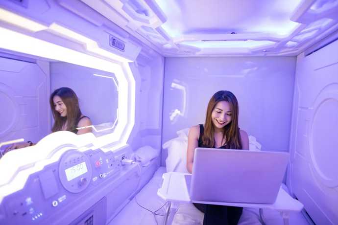 Imagen de la habitación del Hotel Space. Foto 10