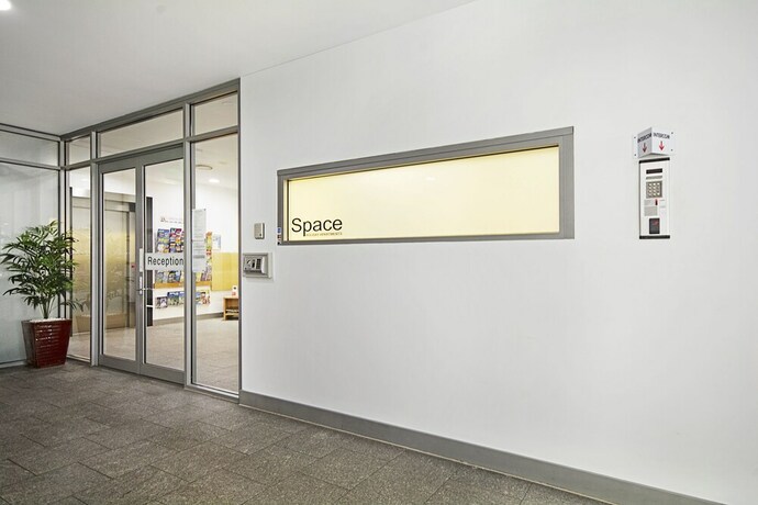 Imagen de los interiores del Hotel Space Holiday Apartments. Foto 39