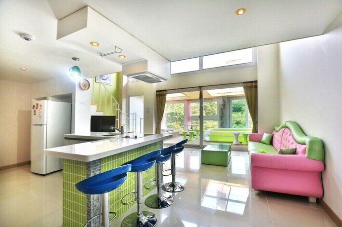 Imagen de la habitación del Hotel Space M. Foto 17