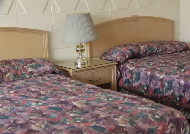 Imagen de la habitación del Hotel Space Motel. Foto 5