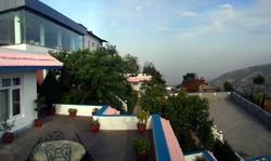 Imagen de los exteriores del Hotel Space Mountain. Foto 4