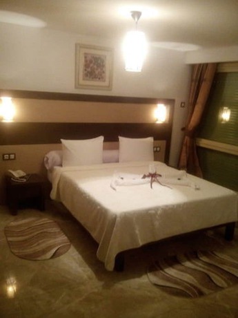 Imagen de la habitación del Hotel Space Telemly. Foto 10