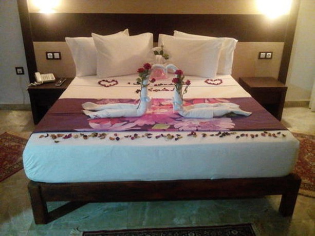 Imagen de la habitación del Hotel Space Telemly. Foto 14