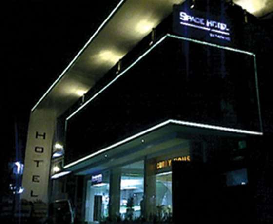 Imagen de los interiores del Hotel Space by Papaho. Foto 19