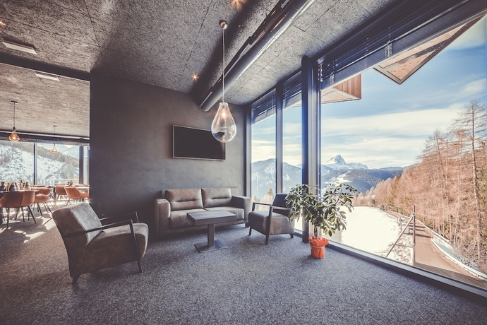 Imagen de los interiores del Hotel Spaces. Foto 12
