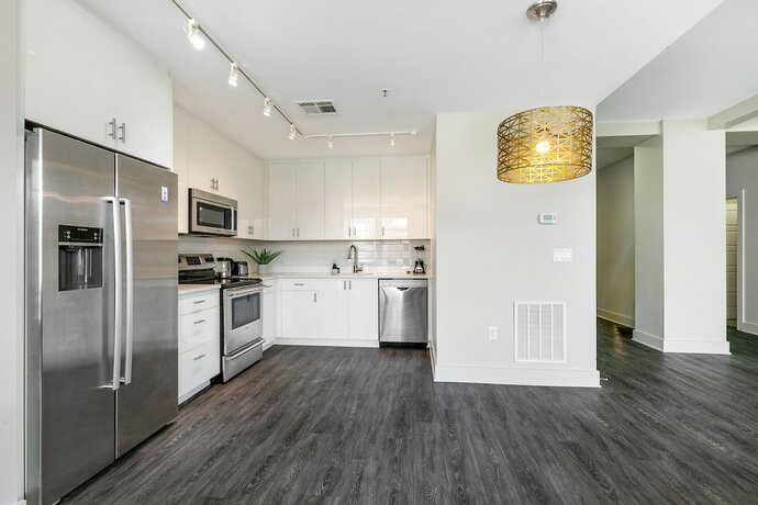 Imagen general del Hotel Spacious 4br Luxury Condo Steps To French Quarter. Foto 3