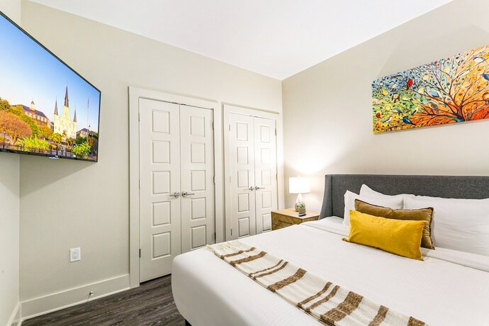 Imagen general del Hotel Spacious 4br Luxury Condo Steps To French Quarter. Foto 12