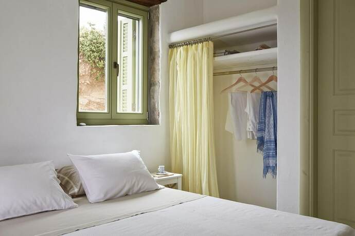 Imagen general del Hotel Spacious 6 Bdrm Stone Villa With Pool. Foto 3