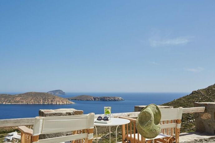 Imagen general del Hotel Spacious 6 Bdrm Stone Villa With Pool. Foto 6