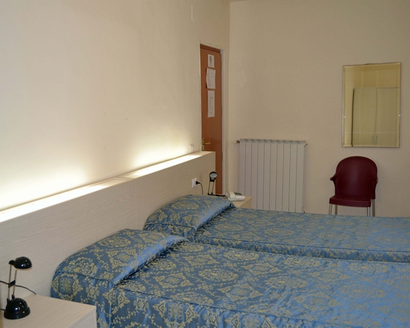 Imagen de la habitación del Hotel Spagna. Foto 2