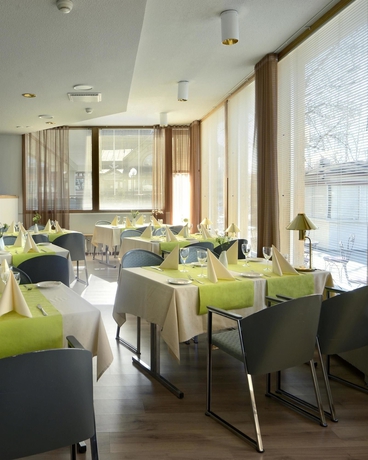 Imagen del bar/restaurante del Hotel Spahotel Casino. Foto 3