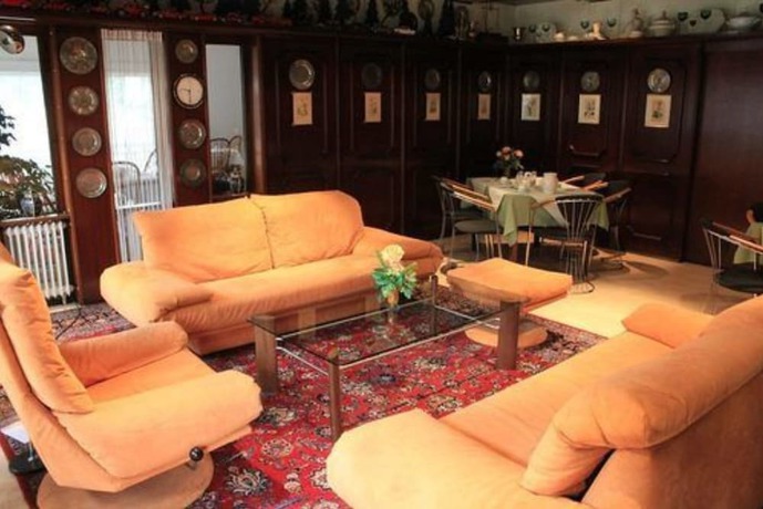 Imagen de los interiores del Hotel Spahr. Foto 16