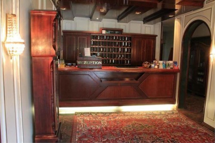 Imagen de los interiores del Hotel Spahr. Foto 17