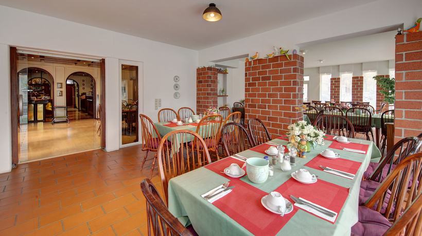 Imagen de los interiores del Hotel Spahr. Foto 20