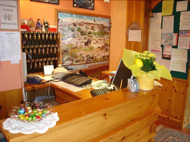 Imagen de los interiores del Hotel Spampatti. Foto 17