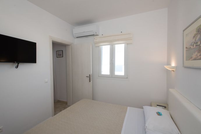 Imagen de la habitación del Hotel Spanelis. Foto 19