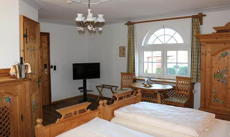 Imagen de la habitación del Hotel Spanischer Hof, Gr&ouml;ditz. Foto 2