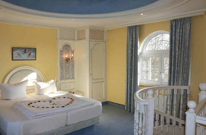 Imagen de la habitación del Hotel Spanischer Hof, Gr&ouml;ditz. Foto 7