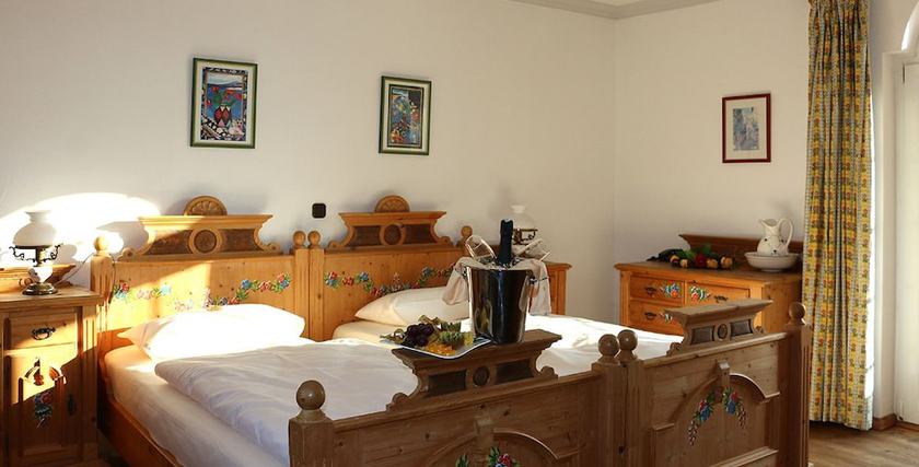 Imagen de la habitación del Hotel Spanischer Hof, Gr&ouml;ditz. Foto 12