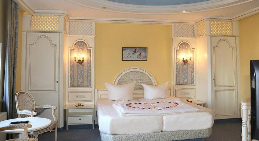 Imagen de la habitación del Hotel Spanischer Hof, Gr&ouml;ditz. Foto 19