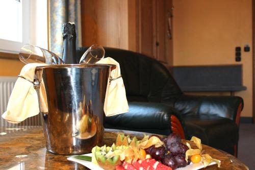 Imagen de la habitación del Hotel Spanischer Hof, Gr&ouml;ditz. Foto 6