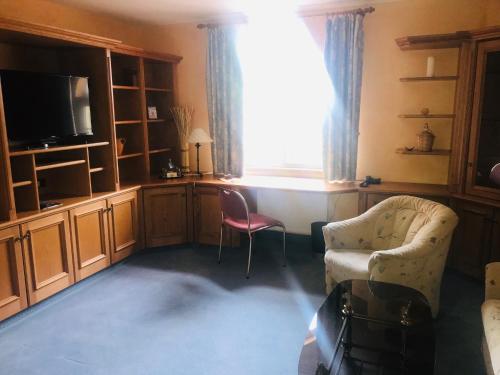 Imagen de la habitación del Hotel Spanischer Hof, Gr&ouml;ditz. Foto 8