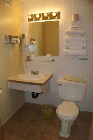 Imagen de la habitación del Hotel Spanish Villa Resort. Foto 16