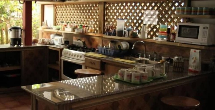 Imagen general del Hotel Spanish by the Sea - Bocas - Hostel. Foto 6